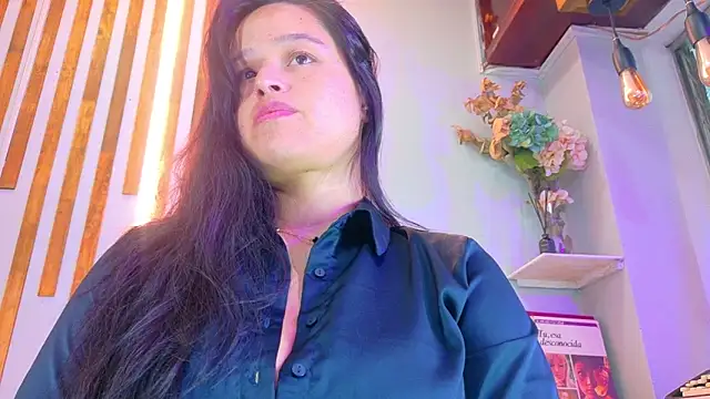 Jennifer Vega1 online show from 10-09-25, 09:48