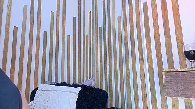 Jennifer Vega1 online show from 02-25-26, 08:52