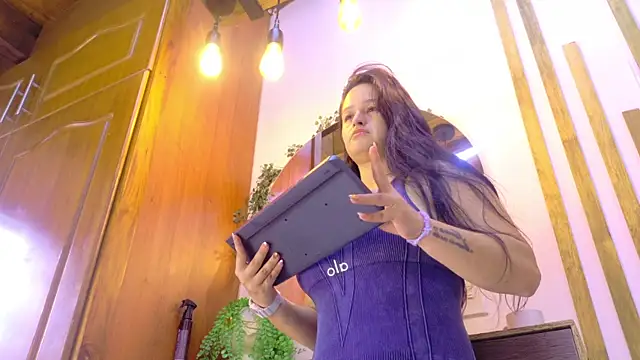 Jennifer Vega1 online show from 05-12-26, 08:37
