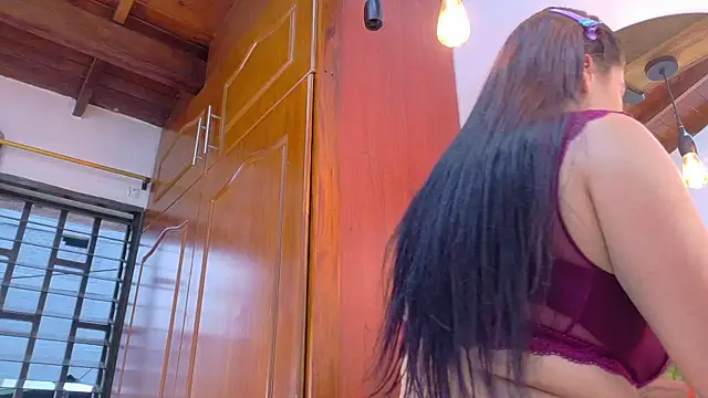 Jennifer Vega1 online show from 04-27-26, 08:40