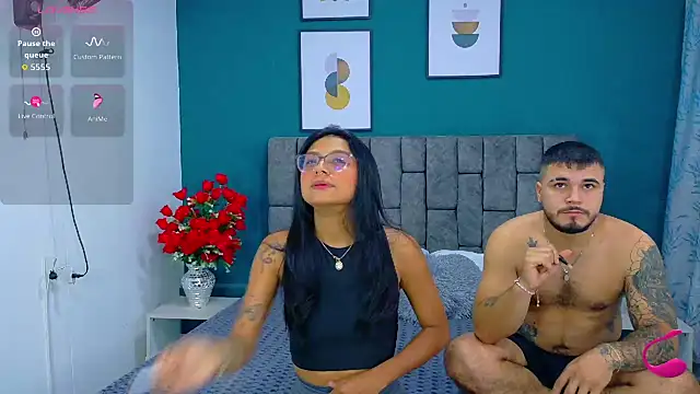 Soffia Konig  online show from 11-30-25, 07:47