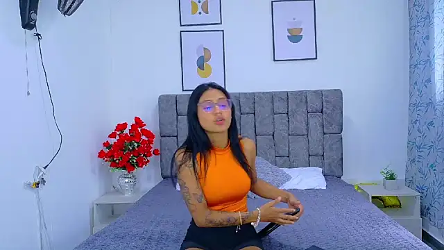 Soffia Konig  online show from 01-05-26, 07:28