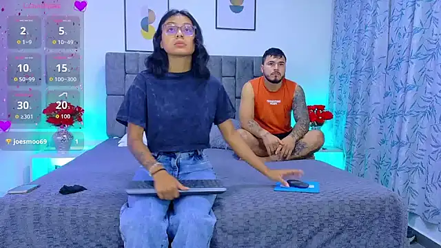 Soffia Konig  online show from 03-25-26, 12:15