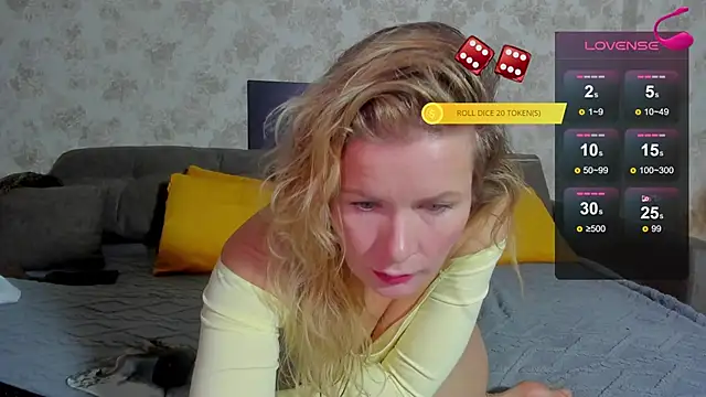 Julia Giulia online show from 02-08-26, 10:51