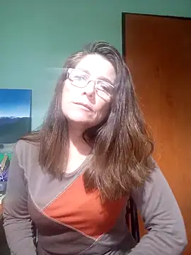 Merida2276 online show from 10-27-25, 04:19