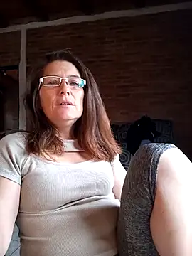 Merida2276 online show from 10-17-25, 03:14