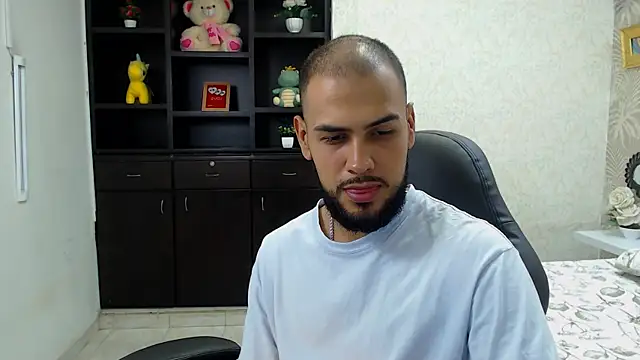 Marcus Soler online show from 09-11-25, 04:07