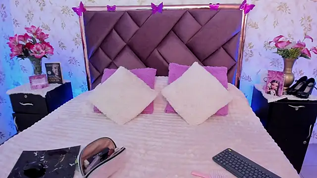 Eva Alzair online show from 12-02-25, 07:37