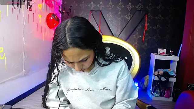 Sweettpleasure online show from 09-30-25, 12:33