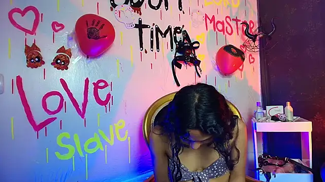 Sweettpleasure online show from 10-30-25, 02:36