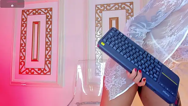 cocoamore online show from 02-14-26, 11:43