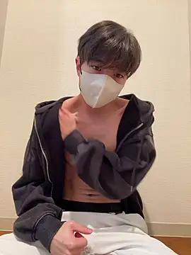 Snapshot of Yuma0718 chatting on 02-22-26, 01:30 Yuma0718 online show from 02-22-26, 01:30