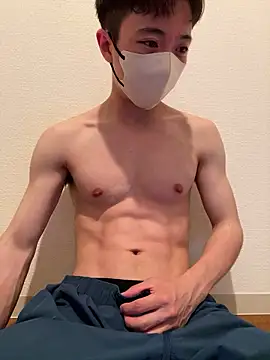 Yuma0718 online show from 05-17-26, 01:33
