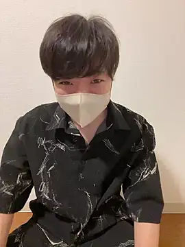 Yuma0718 online show from 12-01-25, 03:13