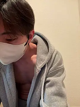 Snapshot of Yuma0718 chatting on 03-03-26, 02:57 Yuma0718 online show from 03-03-26, 02:57