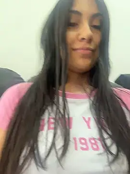 miel latina online show from 04-16-26, 03:02