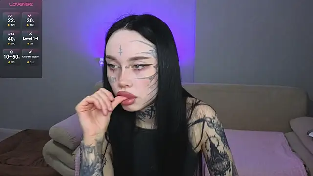 Somniyaa online show from 04-12-26, 04:32