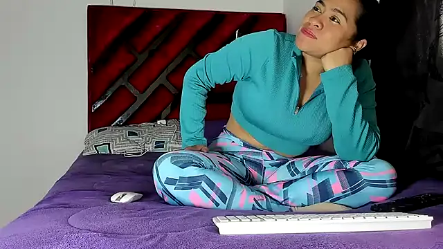 hot lady19 online show from 06-12-26, 08:50