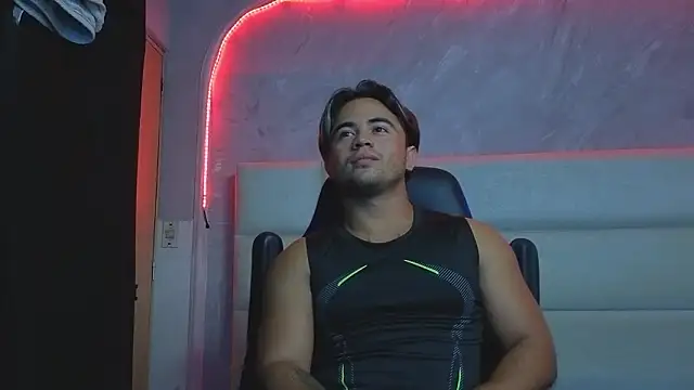 Snapshot of Bellion_grant chatting on 02-15-26, 02:23 Bellion grant online show from 02-15-26, 02:23