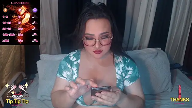 Hotcum ella online show from 05-01-26, 11:43