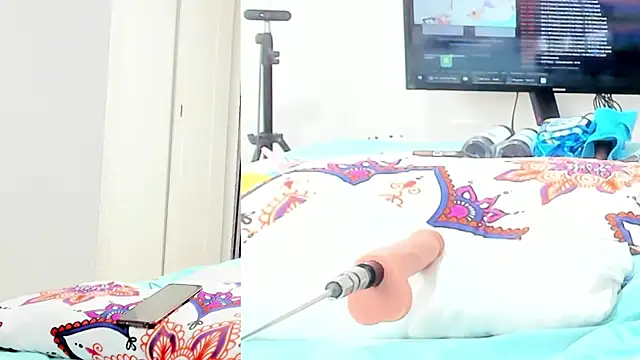 Alani Queen online show from 09-28-25, 07:32