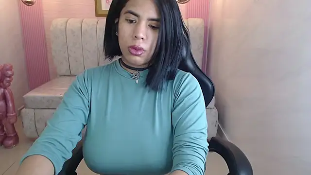 Snapshot of ambar_fox_s chatting on 10-19-25, 03:09 ambar fox s online show from 10-19-25, 03:09