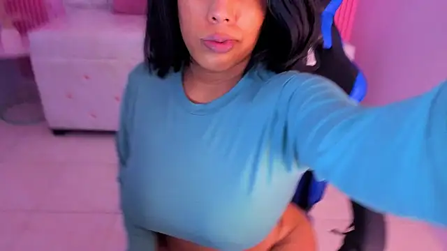 ambar fox s online show from 04-10-26, 08:05