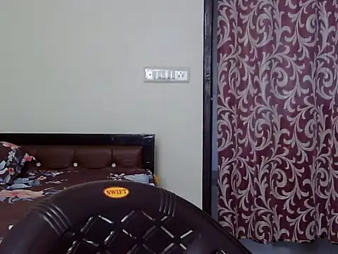 Snapshot of Bady__Riya chatting on 10-10-25, 04:46 Bady  Riya online show from 10-10-25, 04:46
