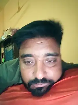 Snapshot of Raju_fuckerr chatting on 10-12-25, 07:10 Raju fuckerr online show from 10-12-25, 07:10