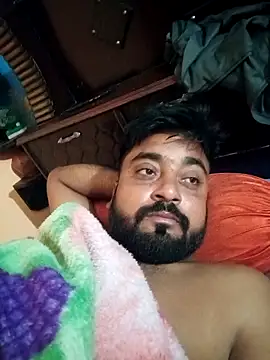 Snapshot of Raju_fuckerr chatting on 10-15-25, 01:04 Raju fuckerr online show from 10-15-25, 01:04