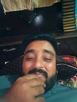Snapshot of Raju_fuckerr chatting on 10-10-25, 08:15 Raju fuckerr online show from 10-10-25, 08:15