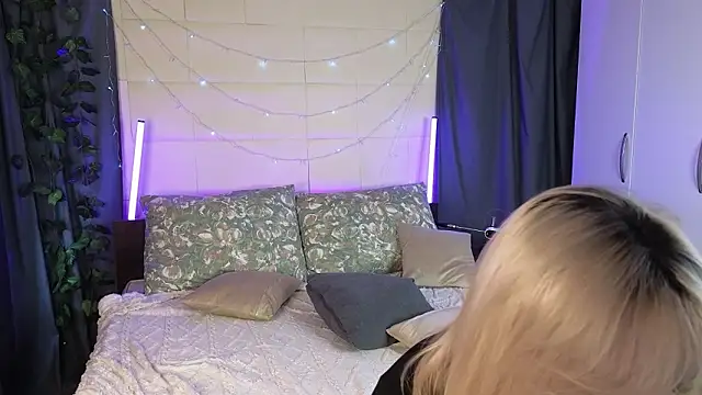 Snapshot of okerriella chatting on 02-07-26, 07:27 okerriella online show from 02-07-26, 07:27