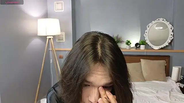 okerriella online show from 10-16-25, 01:52