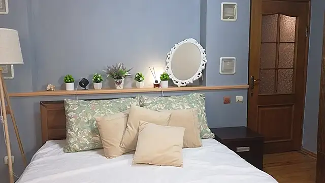 okerriella online show from 09-17-25, 01:24