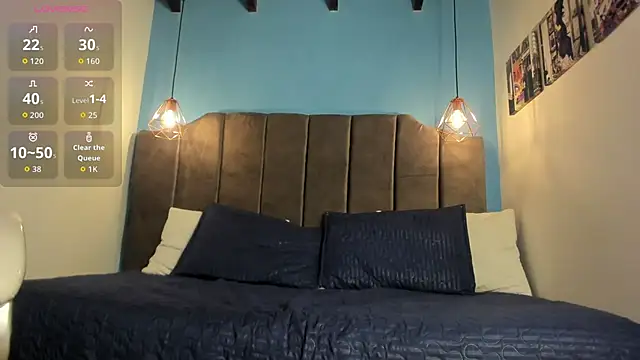 Oscar and dani online show from 04-07-26, 03:41