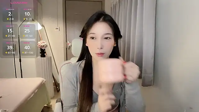 Xiao--Lin online show from 10-21-25, 02:49