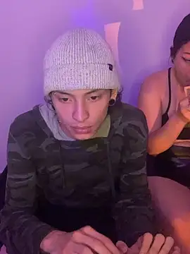 Snapshot of Karma_And_Sex chatting on 09-25-25, 09:15 Karma And Sex online show from 09-25-25, 09:15