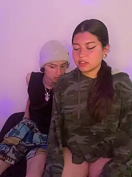 Snapshot of Karma_And_Sex chatting on 10-26-25, 09:15 Karma And Sex online show from 10-26-25, 09:15