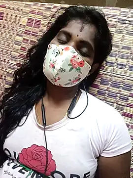 Snapshot of Tamil_Jillu chatting on 09-19-25, 08:07 Tamil Jillu online show from 09-19-25, 08:07