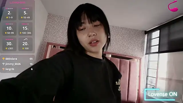 Hanna Lee   online show from 04-22-26, 09:10
