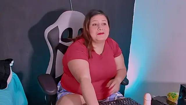 Lizz Milf online show from 09-23-25, 04:58