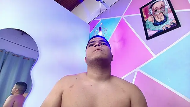 Snapshot of naomi_campbel_ chatting on 02-10-26, 08:30 naomi campbel online show from 02-10-26, 08:30