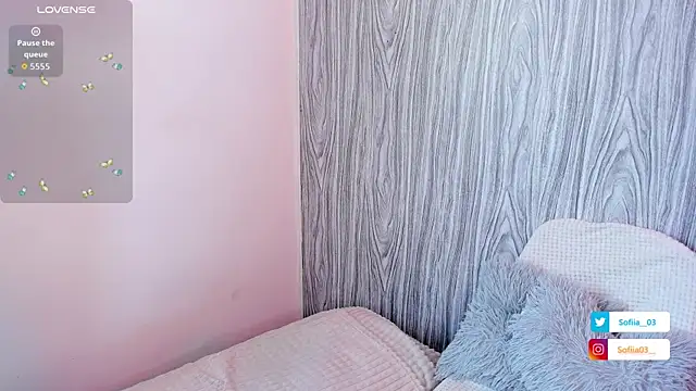 Snapshot of Sofii_03 chatting on 11-20-25, 07:25 Sofii 03 online show from 11-20-25, 07:25