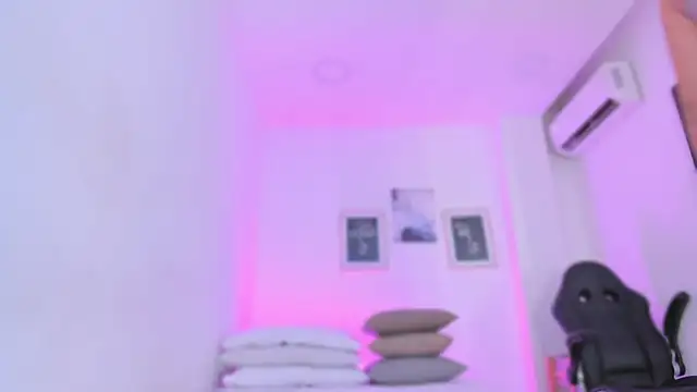 Anastasia lauren online show from 10-17-25, 07:26