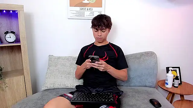 Honeymoon sariel online show from 11-18-25, 08:23