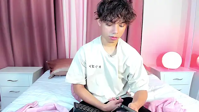 Honeymoon sariel online show from 03-29-26, 02:08