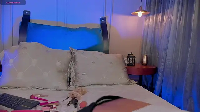 NaishaFord 1 online show from 10-07-25, 01:06
