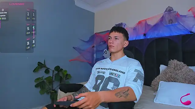 Thomas moon online show from 10-23-25, 12:48