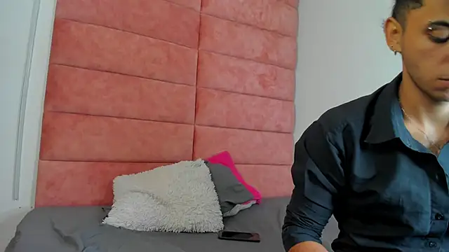 HellAndDante  online show from 10-05-25, 11:17