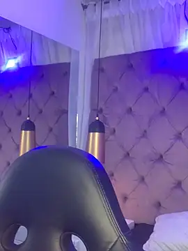 Sussan   online show from 10-15-25, 07:33